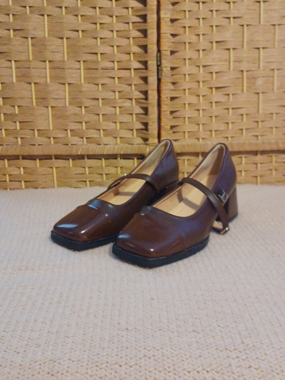 Brown Women's Shoes - Brand New, Size 6